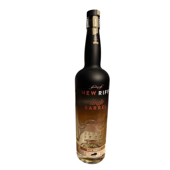 New Riff Single Barrell Empty Bottle Bourbon Whiskey 750ML Collector Man Cave - Picture 1 of 11